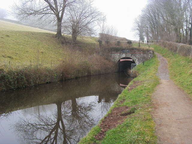 Southern entrance to Ashford Tunnel
