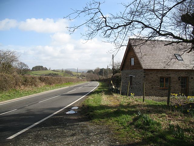 A483, Pen-y-bont